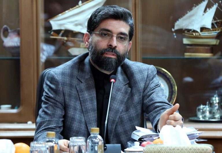 اعلام آمادگی ایران خودرو برای نوسازی تاکسیها