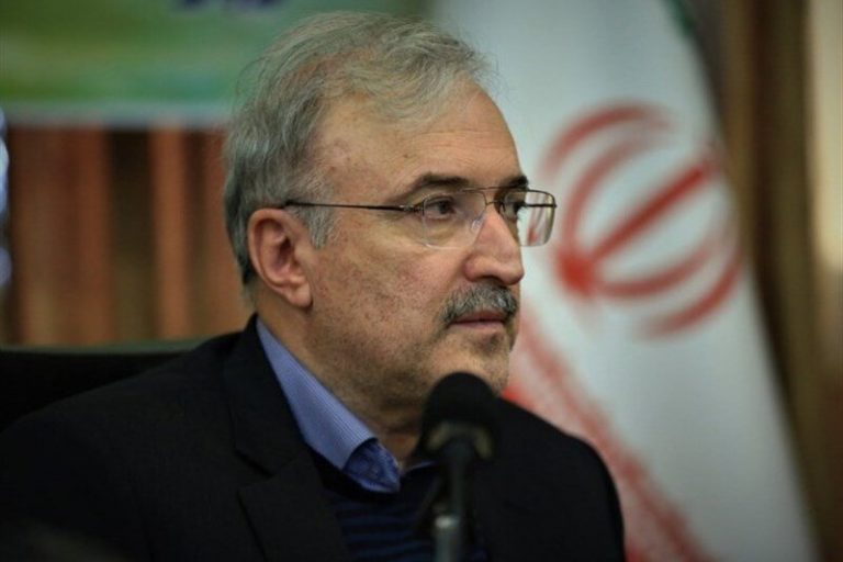 نمکی: همچنان در سربالایی پیک پنجم کرونا هستیم/ تمام تختها در استانهای شمالی پر است