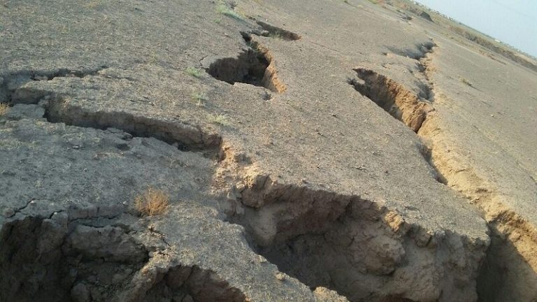 فرونشست زمین در برخی دشتهای ایران بیش از نیم متر در سال است