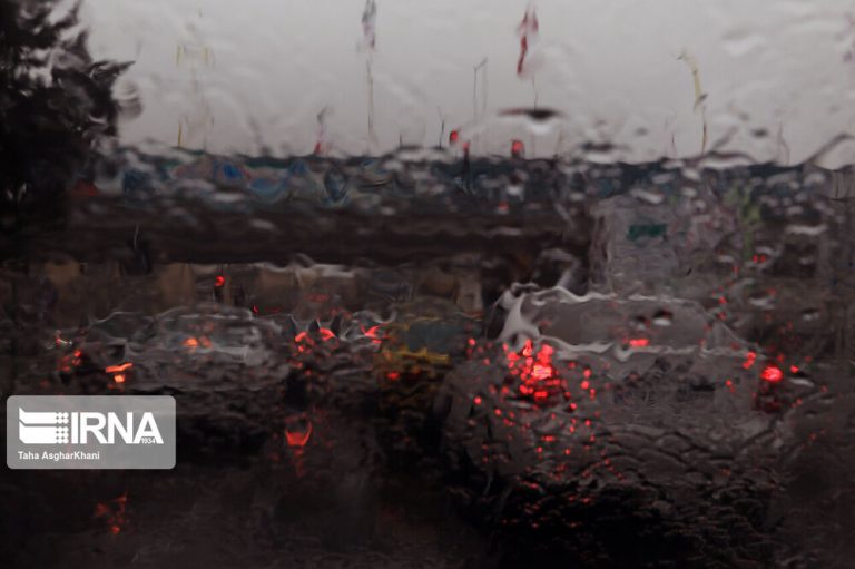 امروز در کدام استان‌ها باران می‌بارد؟/ کاهش دما در تهران