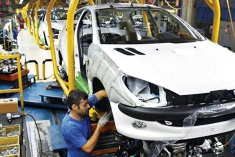 خودروسازان در هر خودرو ۴۰ میلیون تومان ضرر میکنند