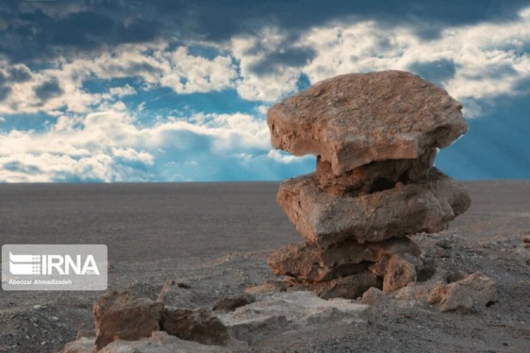 تصاویر | زیباییهای کلوتهای شهداد را ببینید