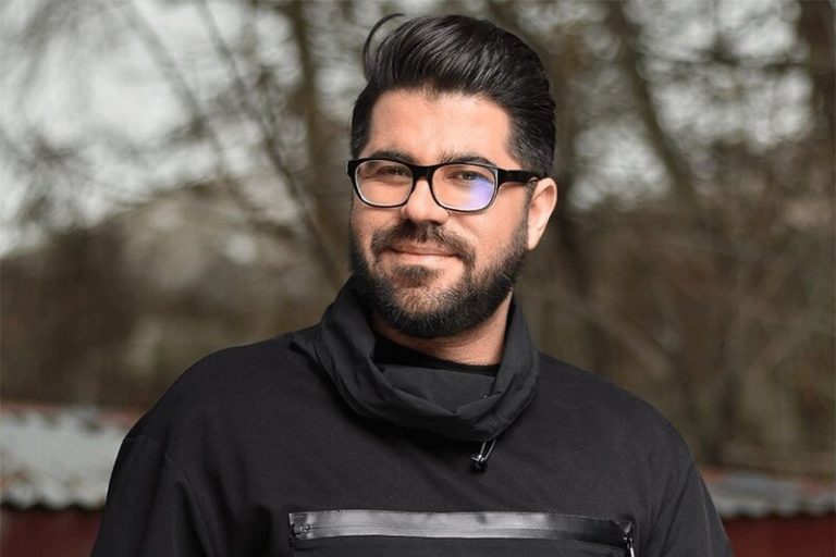 ببینید | مشاعره جالب و تماشایی حامد هومایون و هومن گامنو