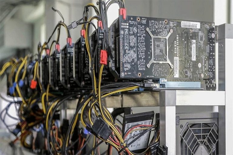 ببینید | دزدی میلیاردی در روز روشن!