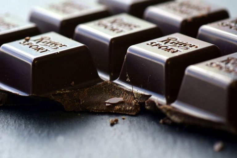 ببینید | شکلات چطور به ایران آمد؟