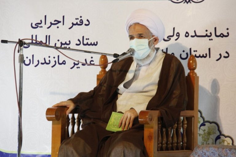 ترویج فرهنگ غدیری رشه فساد را در جامعه می خشکاند