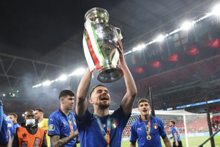 ببینید | گزارش ویژه حمید معصومی‌نژاد از «رم» پس از قهرمانی ایتالیا