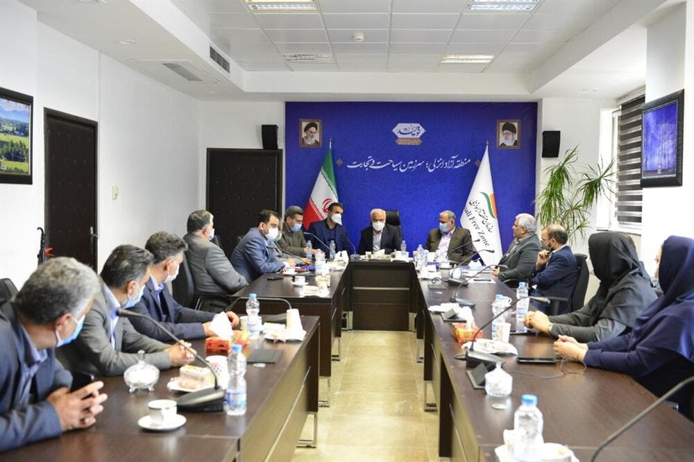 تقویت و توسعه ارائه خدمات گمرک ایران در بنادر منطقه آزاد انزلی