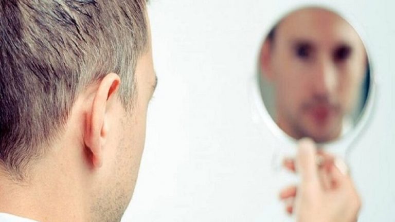 اینفوگرافیک | چرا صبح‌ها صورتتان پف‌آلود است؟