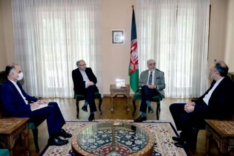 موسوی: ایران گفتگو را مسیر حل بحران افغانستان میداند