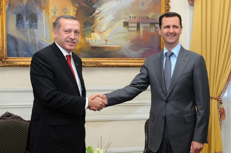 ایندیپندنت:اردوغان به سمت همکاری با بشار اسد پیش میرود!/حفظ توازن بین روسیه و آمریکا،او را خسته و ضعیف خواهد کرد