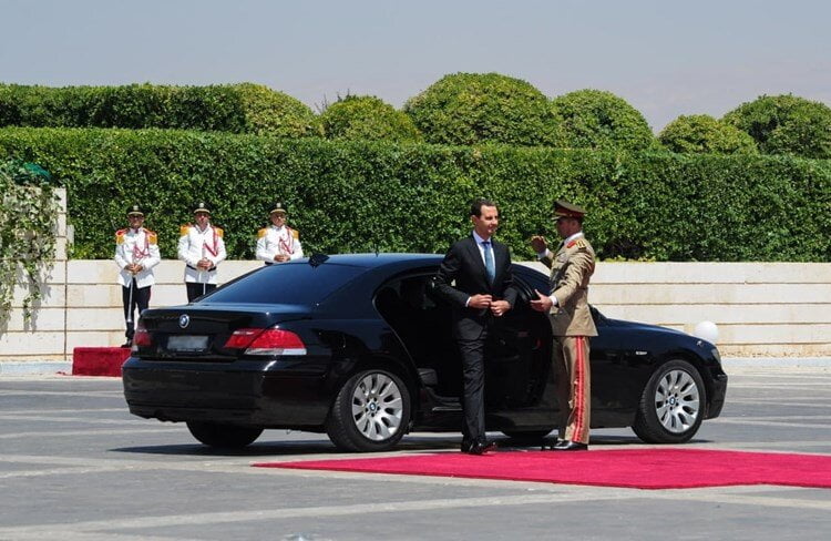بشار اسد سوگند خورد/عکس