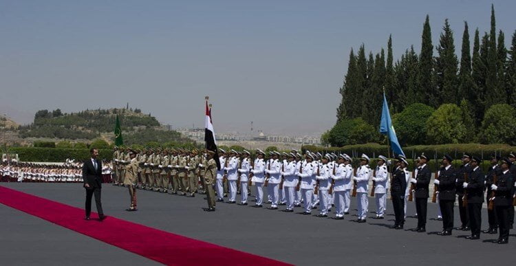 بشار اسد سوگند خورد/عکس