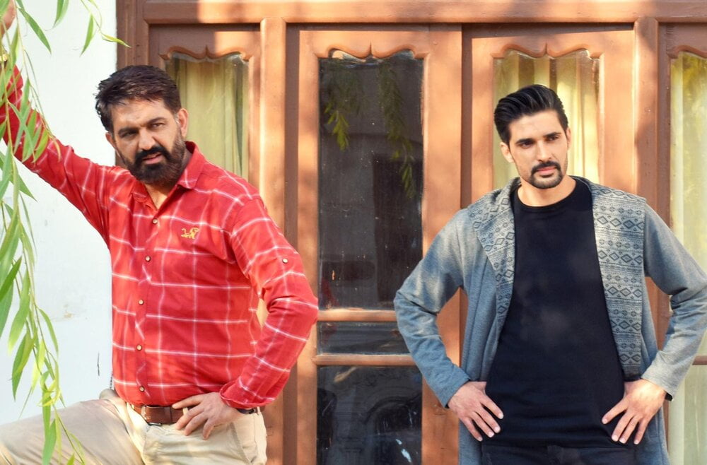 هنرپیشه اصفهانی: به دنبال یک گام بلند هستم/هنر وقتی مخاطب ندارد هنر نیست