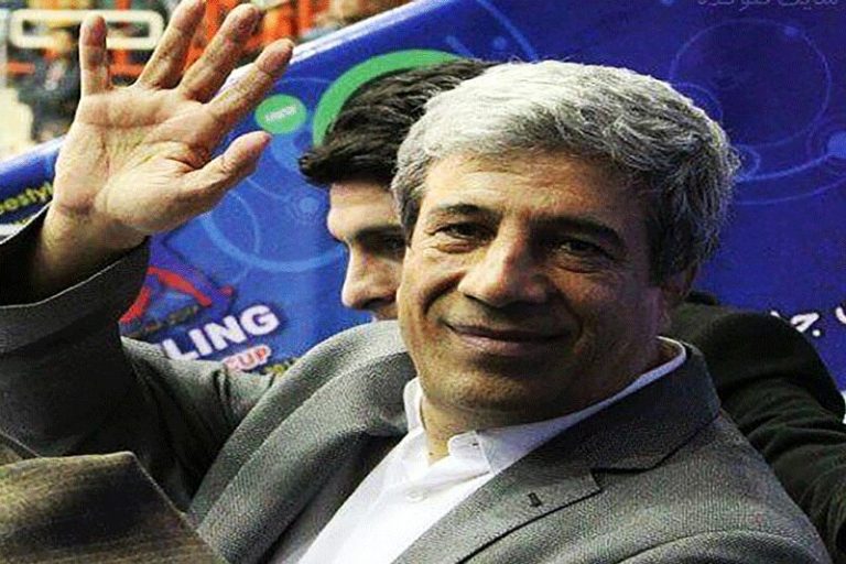 ببینید | گزارشگر معروف از قرنطینه خارج شد