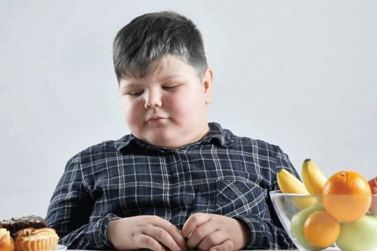 ببینید | کرونای دلتا در کمین کودکان چاق