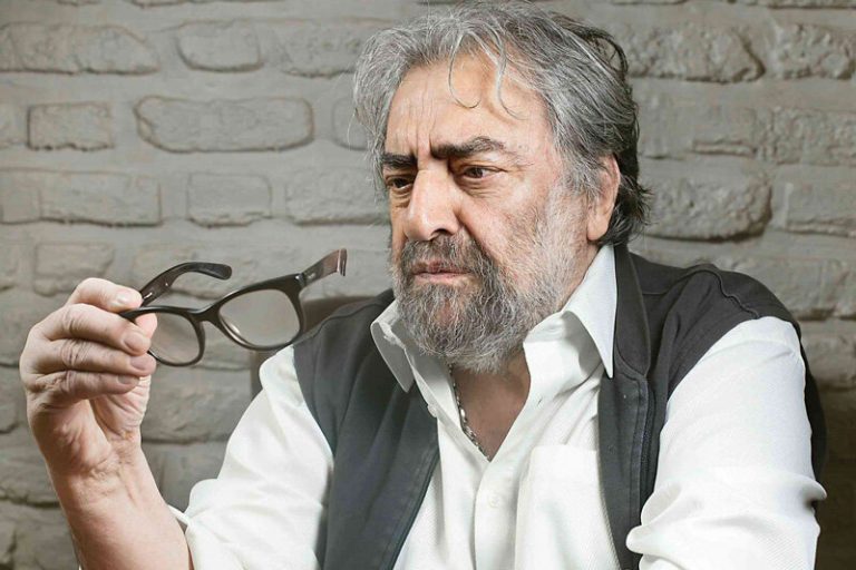 ببینید |  تصاویری به یادماندنی از «جنابِ کیمیایی» در حال ساخت قصه مصدق