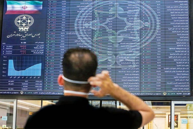 ببینید | دلیل عجیب ریزش بورس از نگاه یک نماینده:فضای مجازی!