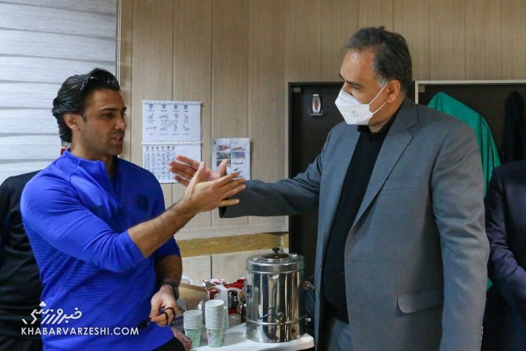 جلسه نقل و انتقالاتی مددی و مجیدی/ موضوع تمدید ۳ بازیکن و جذب نفرات جدید مطرح میشود