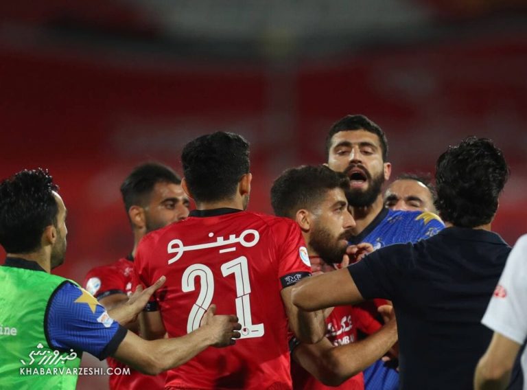 فسخ بازیکن جنجالی با استقلال تأیید شد/ ادعاهای مدافع آبیها تکذیب شد