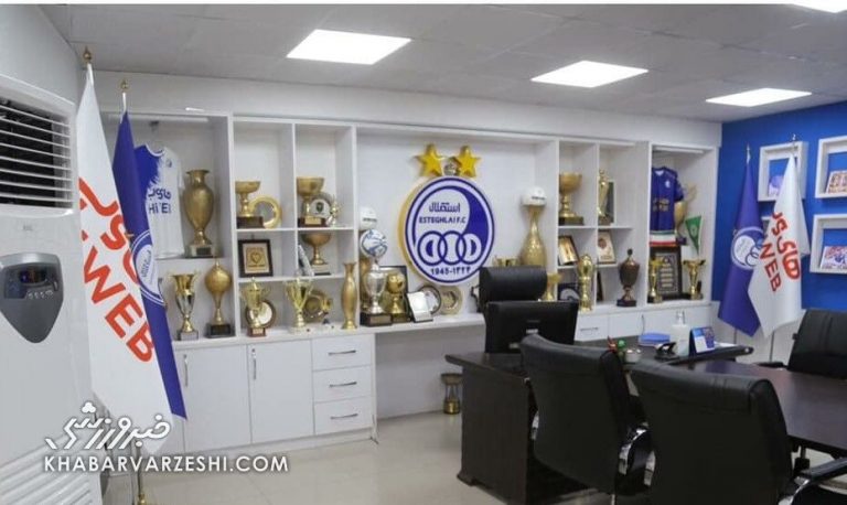 بمب آبیها در آستانه انفجار/ دو مهاجم آبی پوش میشوند/ برنامه امروز استقلال در بازار نقل و انتقالات