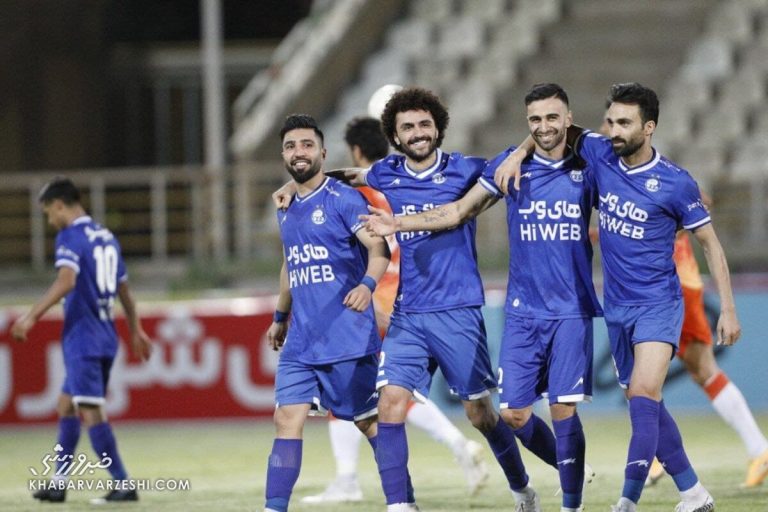 سرپرست جدید استقلال آمد تا آقای گیتاریست رفتنی نشود؟