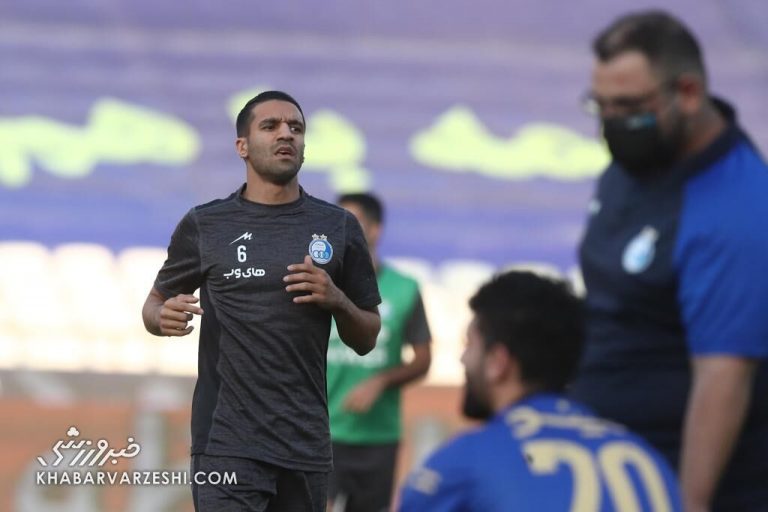 اصرار پرسپولیس برای جذب هافبک استقلال/ افزایش احتمال جنجالیترین انتقال؟