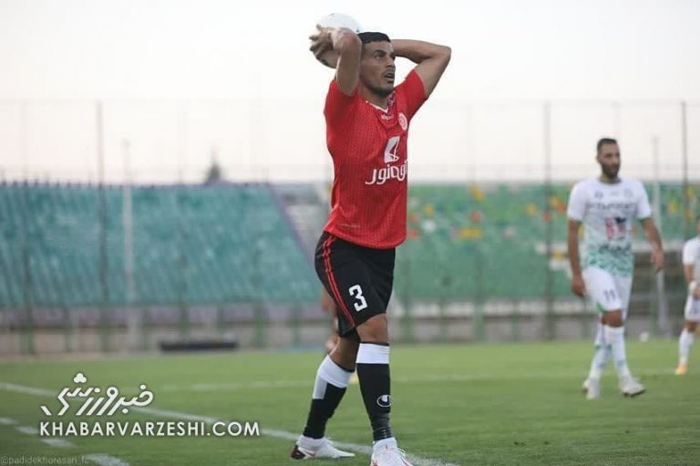 بازیکن مورد نظر یحیی در یک قدمی پرسپولیس/ برگ فسخ تنها مانع انتقال