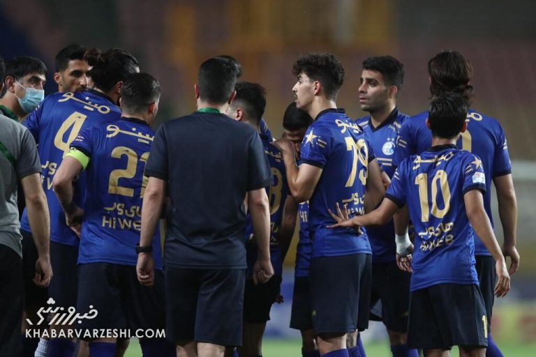 چند بازیکن استقلال با نظر فرهاد مجیدی موقتاً جدا میشوند