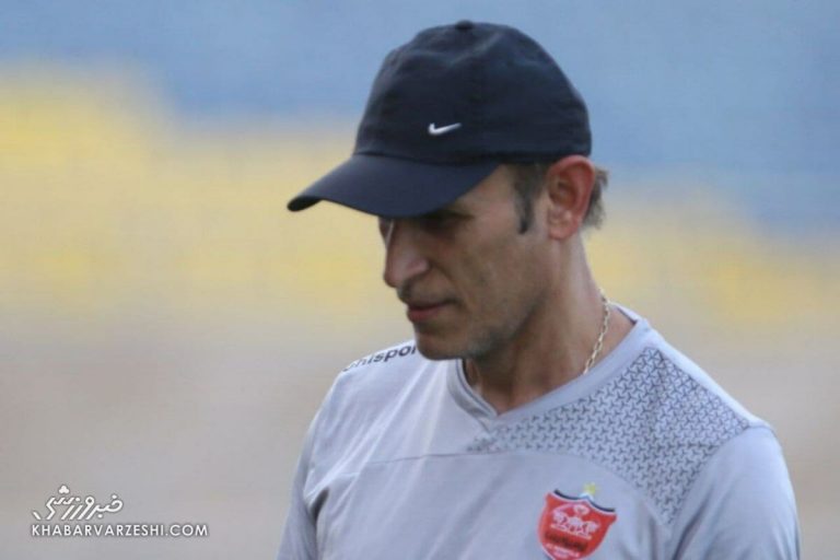 گل محمدی اسامی گزینههای خارجی پرسپولس را اعلام کرد/ بودجه پرسپولیس برای خرید مهاجم خارجی/ دلالها به باشگاه پرسپولیس هجوم بردند