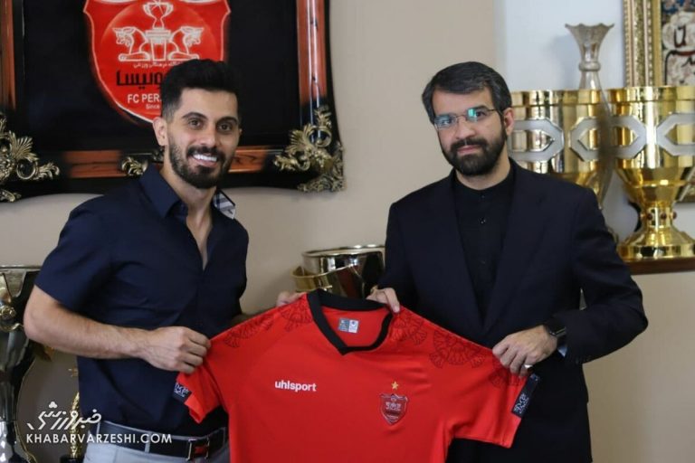 امید عالیشاه با پرسپولیس تمدید کرد