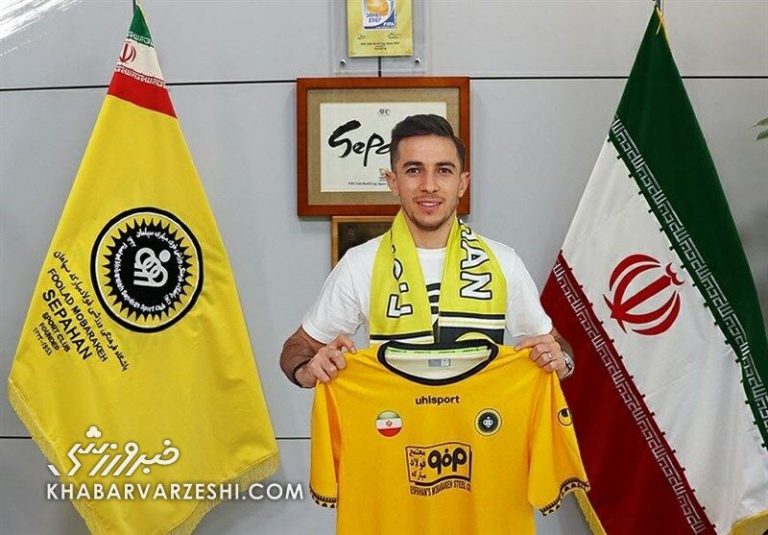 هافبک پرسپولیسی و مورد علاقه برانکو به سپاهان پیوست