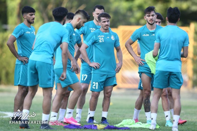 ۲+۲ بازیکن جدید در راه استقلال/ دو بازیکن مطرح با آبیها توافق کردند