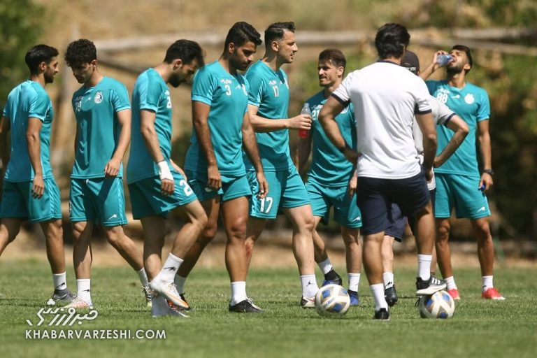 ماجرای حضور مهاجم فوق حرفهای در استقلال/ واکنش جالب استقلالیها