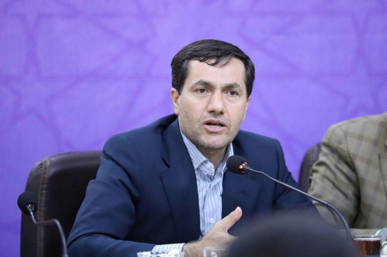 نماینده موافق وزیر علوم پیشنهادی: این که برای آقای رییسی ستاد زدند یعنی نوع نگاه دولت را قبول دارند