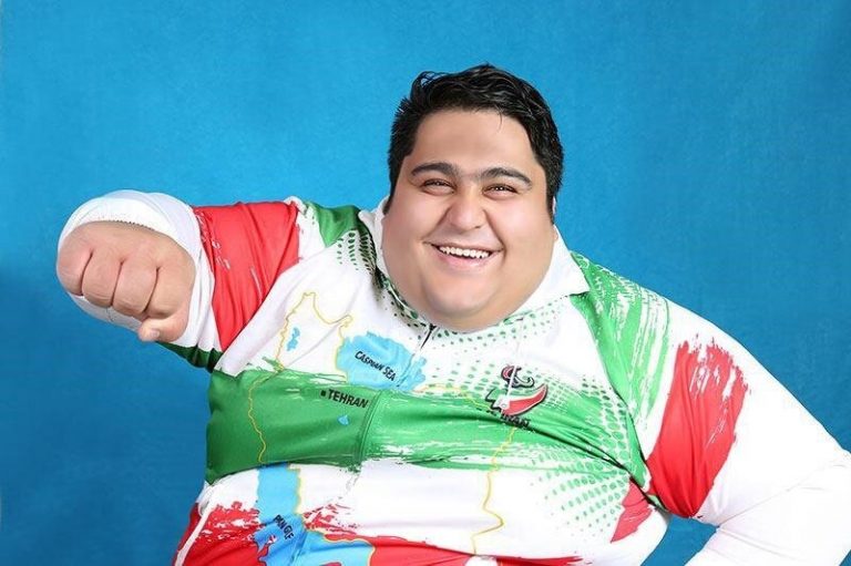 یک جای خالی به بزرگی قوی ترین مرد جهان