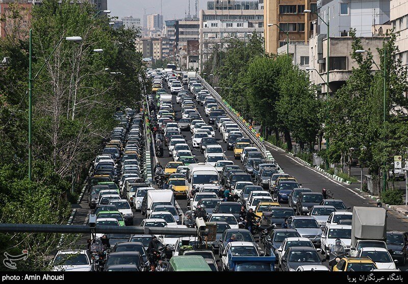  ترافیک صبحگاهی در اکثر معابر پایتخت/ افزایش تردد خودروها