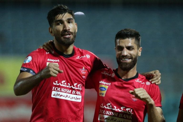 مهاجم پرسپولیس به سپاهان نزدیکتر شد