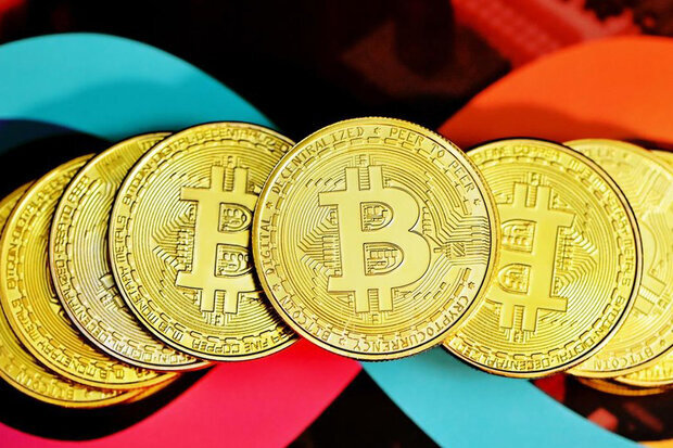 بیتکوین ایست زد