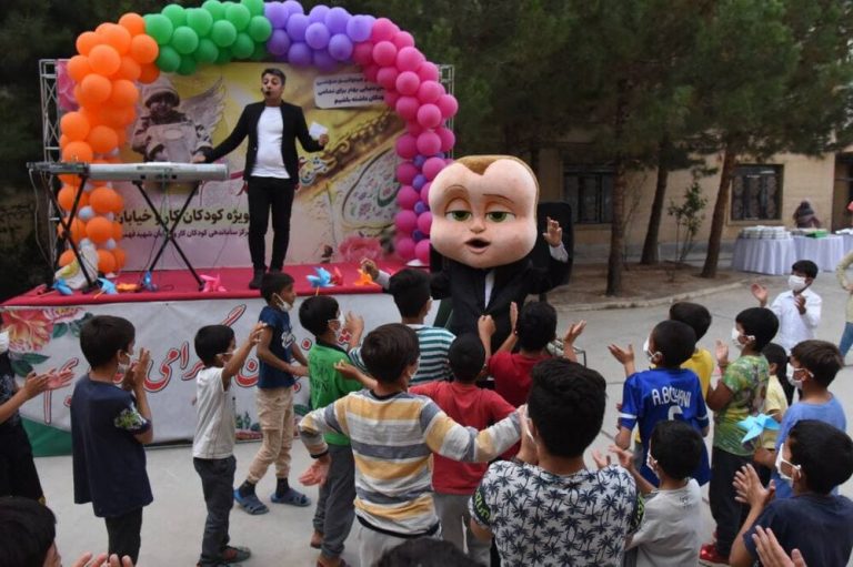 بچهها عامل انتقال ویروس کرونا به بزرگسالان هستند