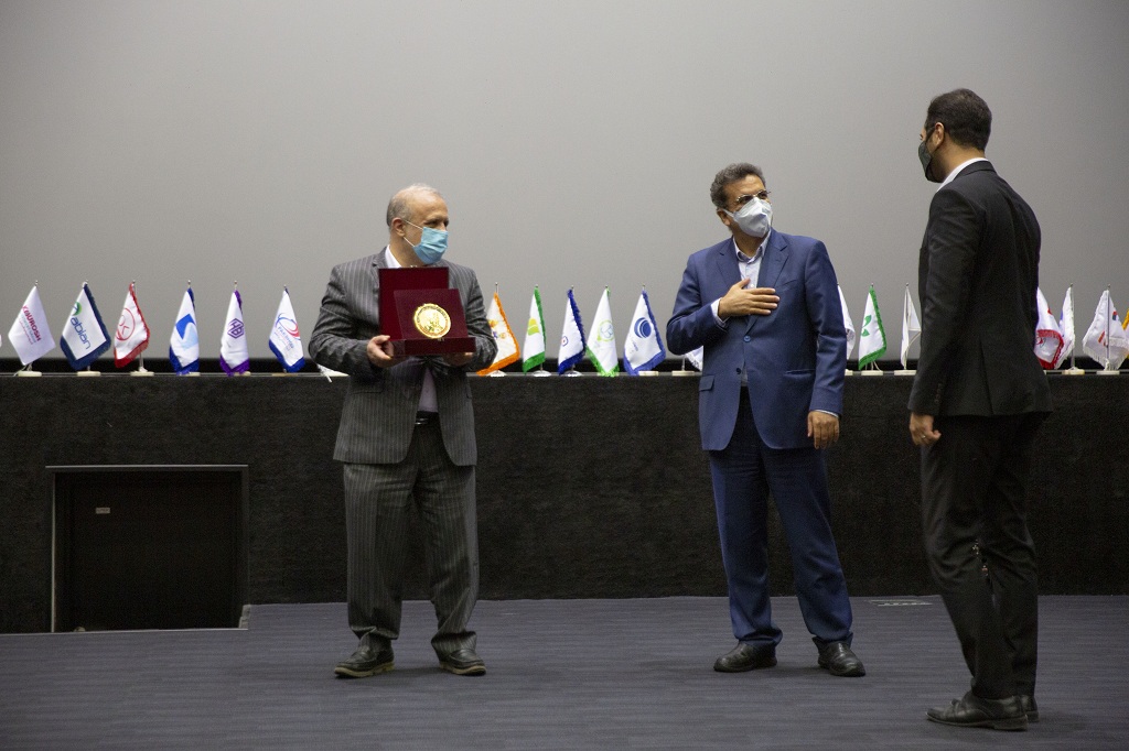 تقدیر از ۱۵ استارتاپ در اختتامیه اولین دوره جایزه استارتاپی استاد محمدکریم فضلی