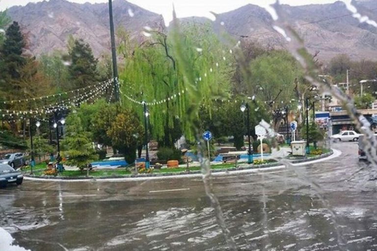 ببینید | رگبار در اوج تابستان؛ بی‌نظمی اقلیم ایران و پیامد مرگبار آن