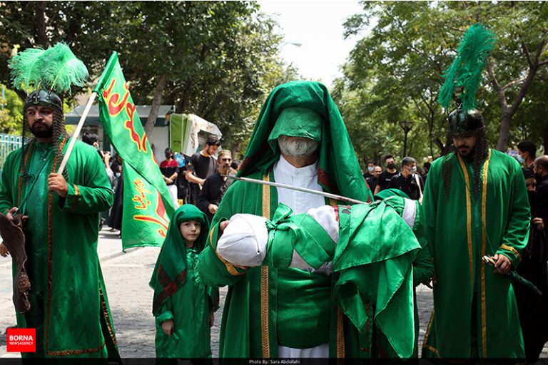 تصاویر | مراسم عزاداری ظهر تاسوعا حسینی (ع) در بازار تهران