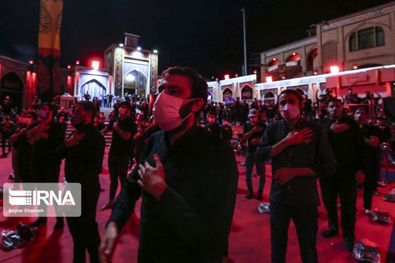 تصاویر | مراسم عزاداری شب عاشورا در امامزاده صالح (ع)