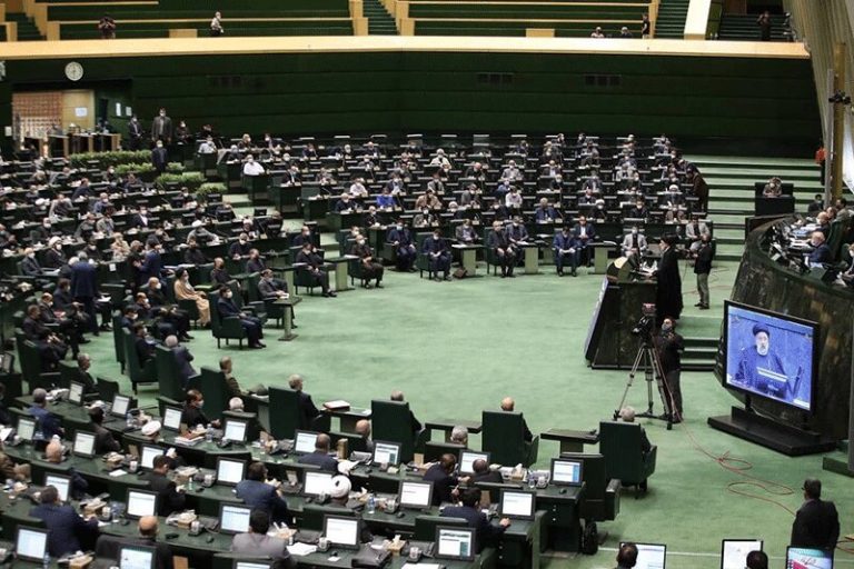 ببینید | تذکر جدی قالیباف به نمایندگان و وزرای پیشنهادی: آقایان پروتکلهای کرونایی را رعایت کنید!