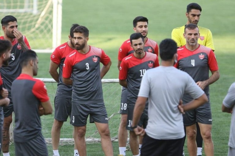 آلکثیر با خواهرزادههایش آمد/عکس