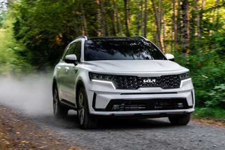 تصاویر | رونمایی کیا موتورز از سورنتو ۲۰۲۲