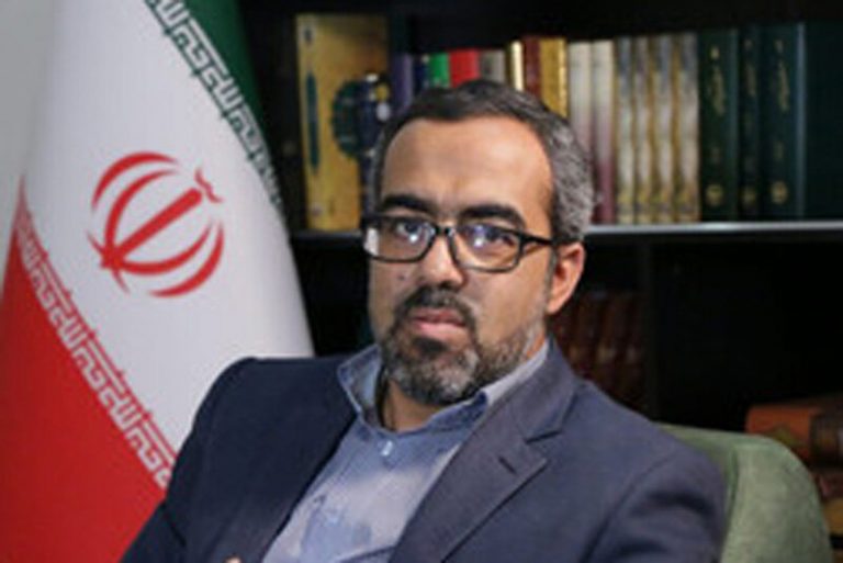 ببینید | انتقاد نماینده مجلس به مرتبط نبودن مدرک دکتر «زلفی گل» با جایگاه وزارت