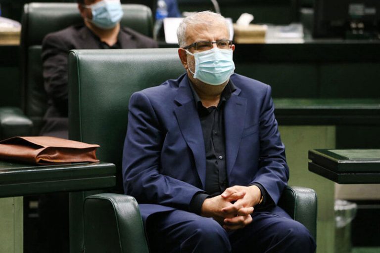 ببینید | واکنش وزیر پیشنهادی نفت به اتهامات نماینده مجلس در مورد فهرست اموالش