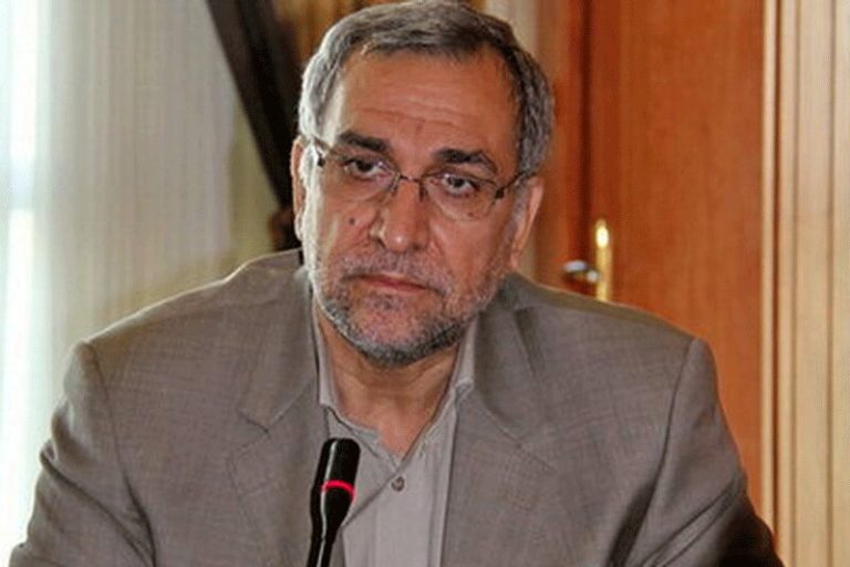 پیام وزیر بهداشت: واکسیناسیون تا ۲۲ بهمن امسال تمام میشود